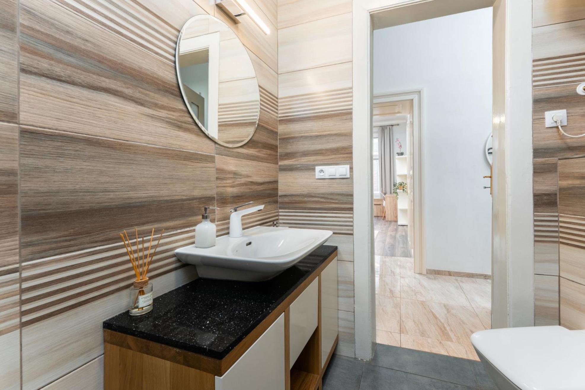 Friendly Near Wenceslas Square Apartment *